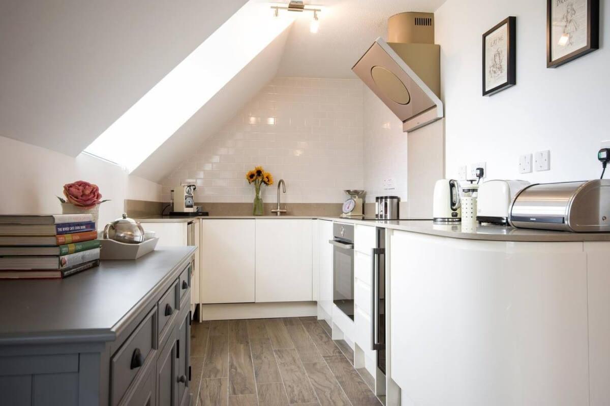 Modern Apartment In The Heart Of Oxford With Secure Underground Parking Eksteriør billede